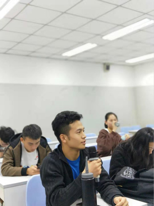 c235eb09be4d4d10a9e38f62a6e017b3.jpg 搜球体育APP下载